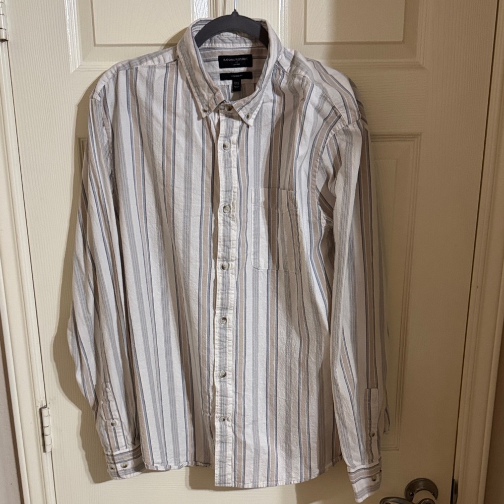 Banana Republic Men’s Long-Sleeve Striped Button-Down Shirt - White/Gray/Tan